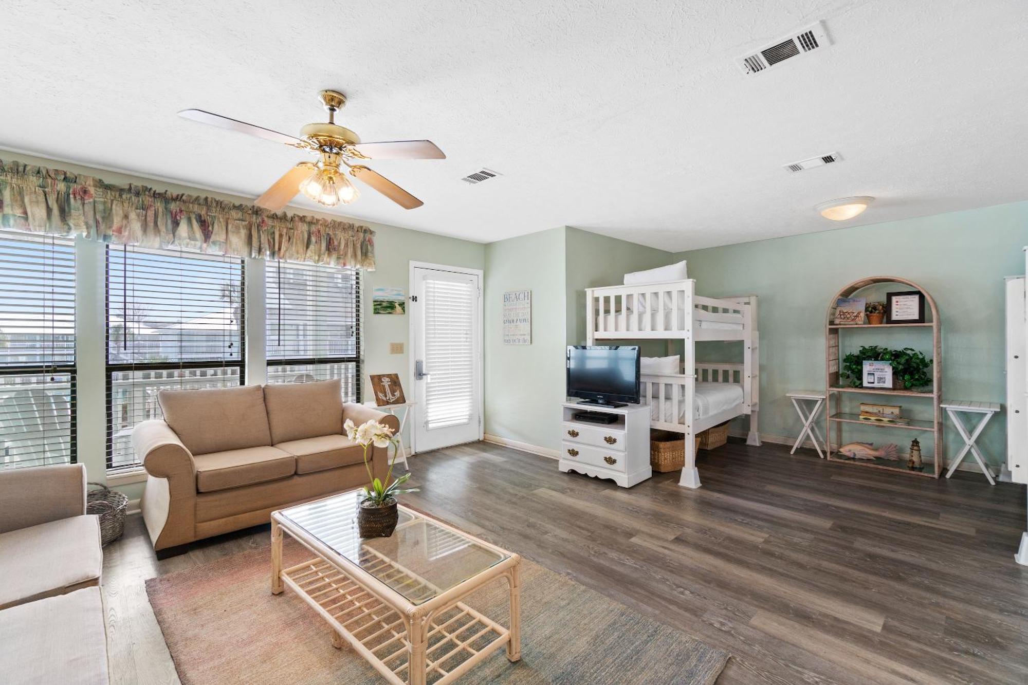 Southwind By Panhandle Getaways Panama City Beach Room photo