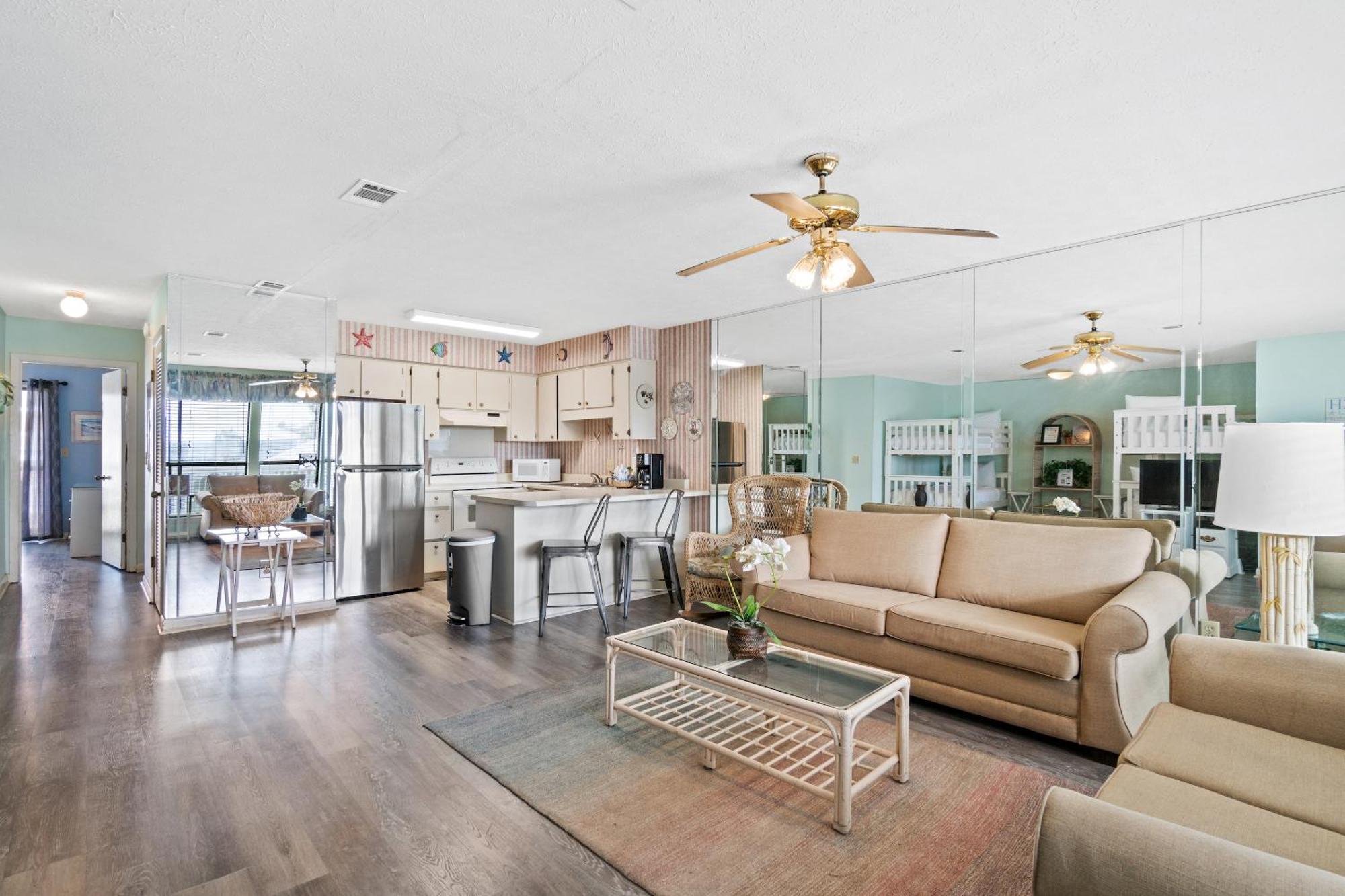 Southwind By Panhandle Getaways Panama City Beach Room photo