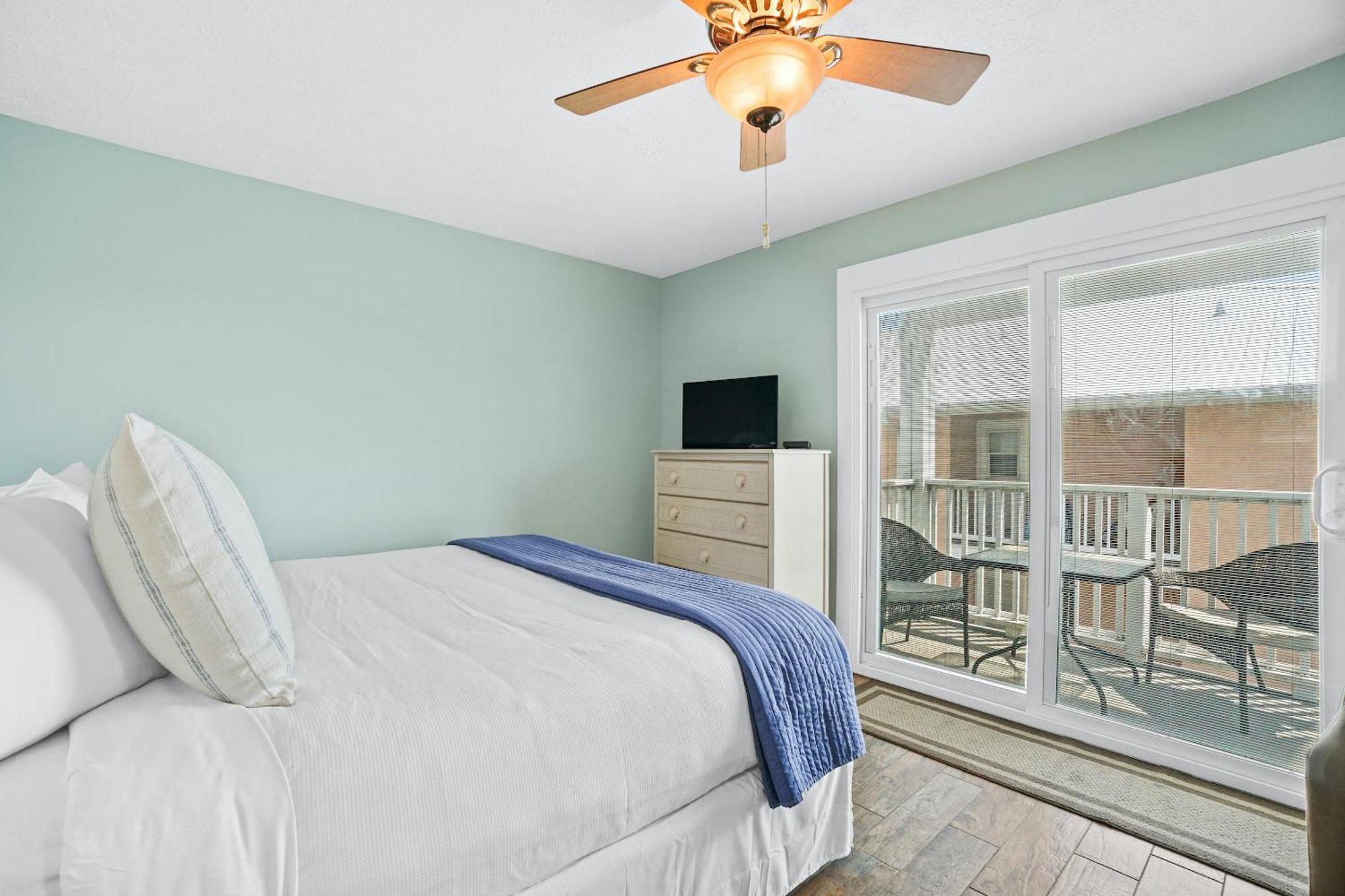 Southwind By Panhandle Getaways Panama City Beach Room photo
